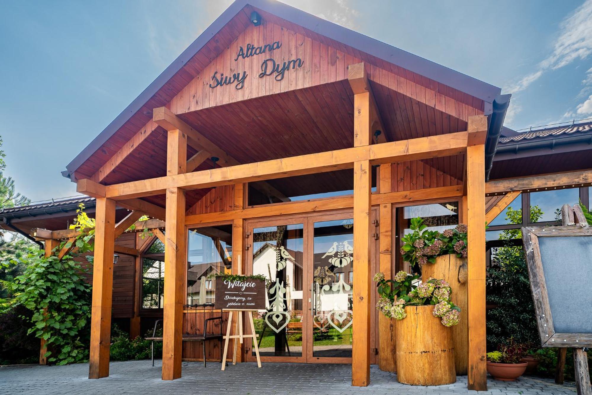 Hotel Cztery Pory Roku Glogow Malopolski Ngoại thất bức ảnh