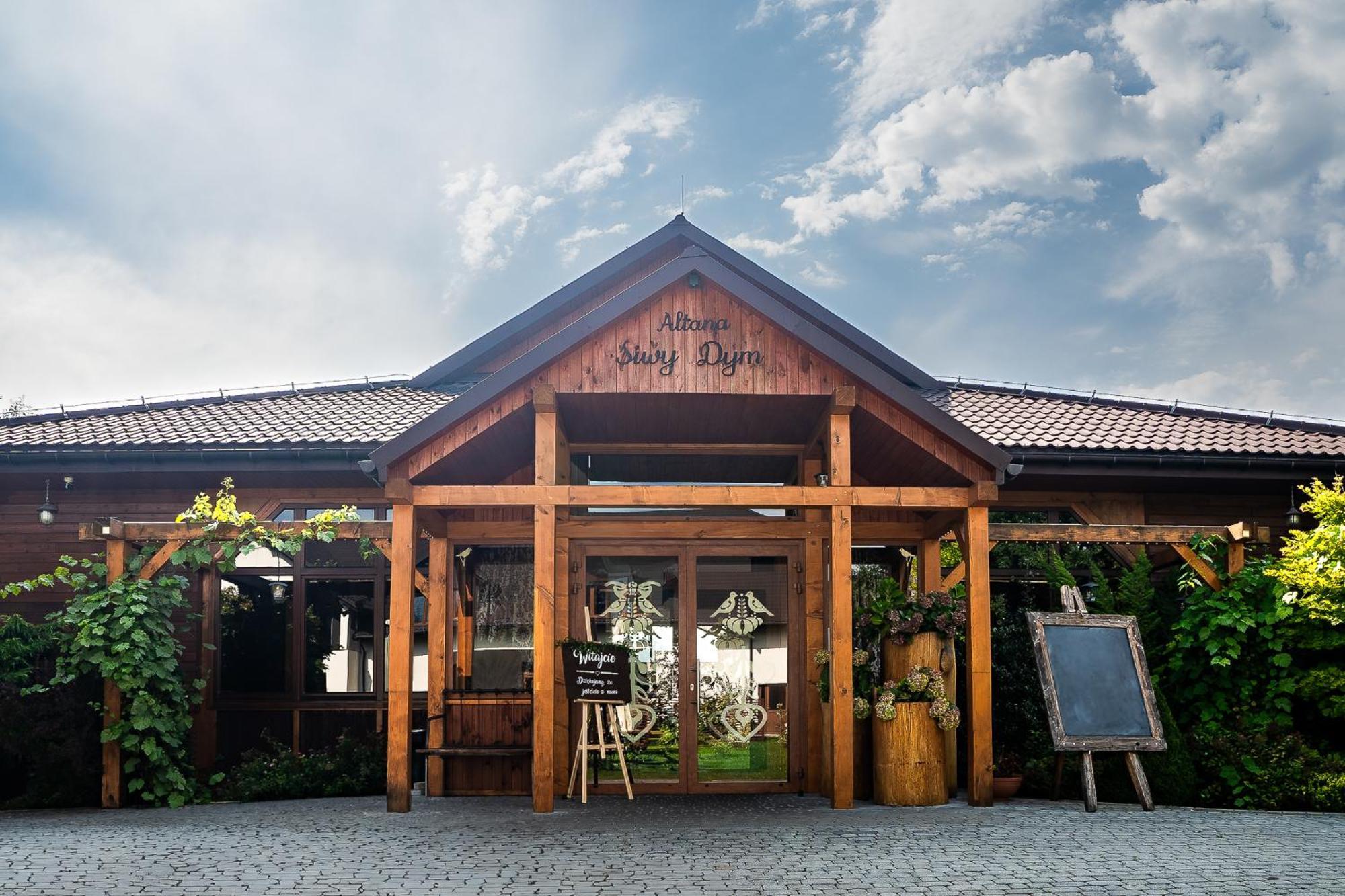 Hotel Cztery Pory Roku Glogow Malopolski Ngoại thất bức ảnh